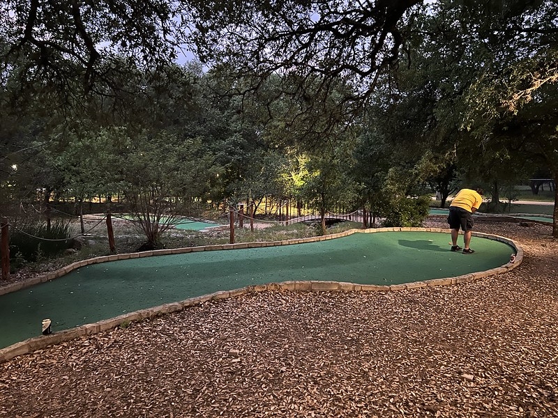 Defunct: RoadRunners Bar Mini Golf – Dripping Springs, TX – A Couple of ...
