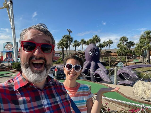 Mountain View Drive-In Mini Golf – Nazareth, PA – A Couple of Putts